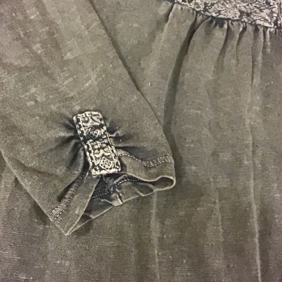 Lucky Brand 3/4 sleeve - Picture 3 of 4